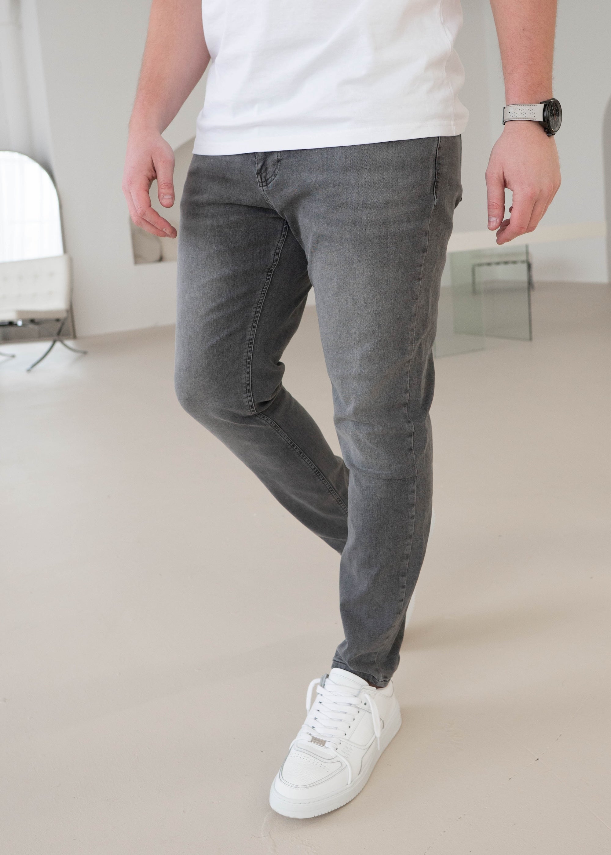 Slim Comfort Jeans In Mid Grey