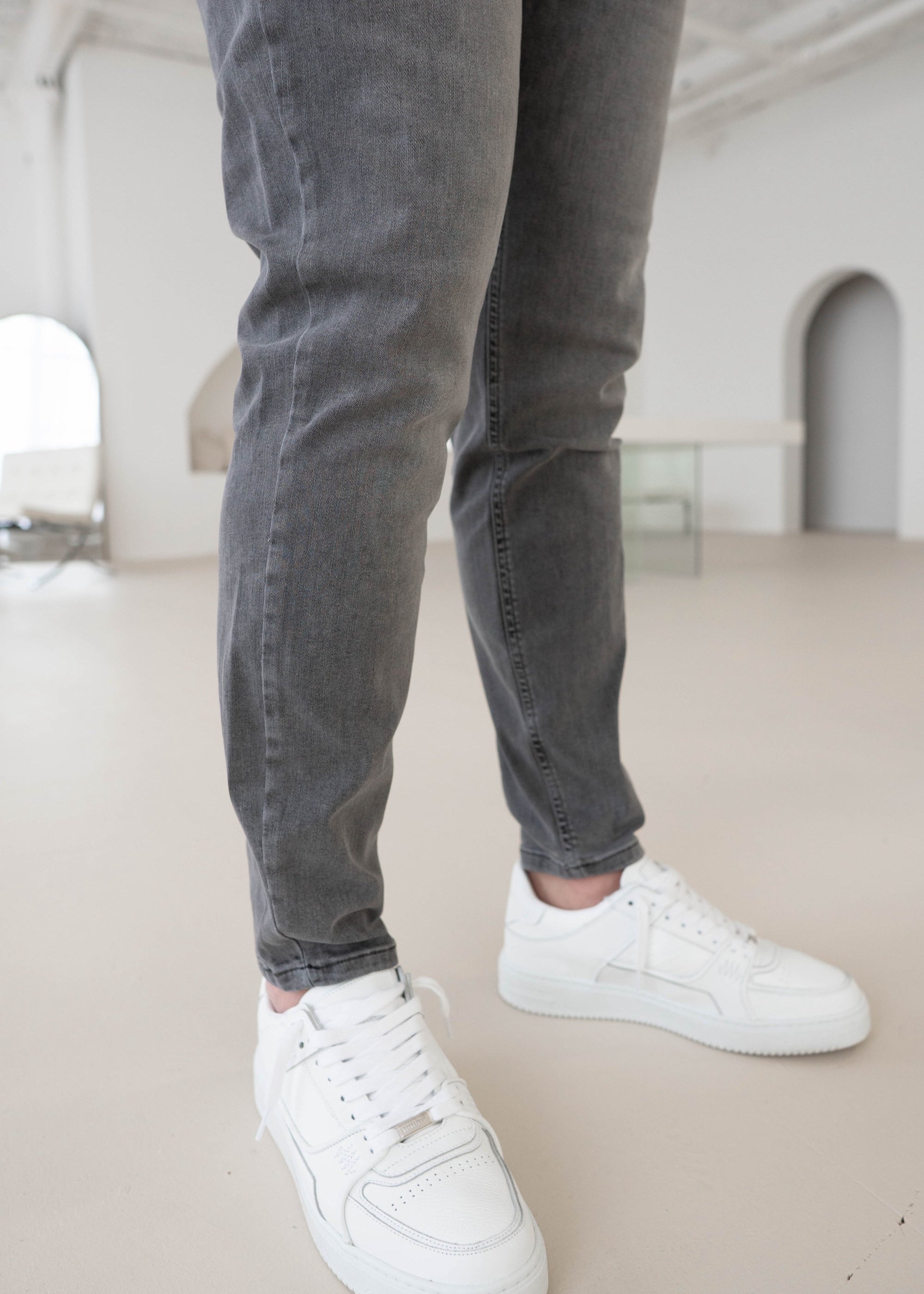 Slim Comfort Jeans In Mid Grey
