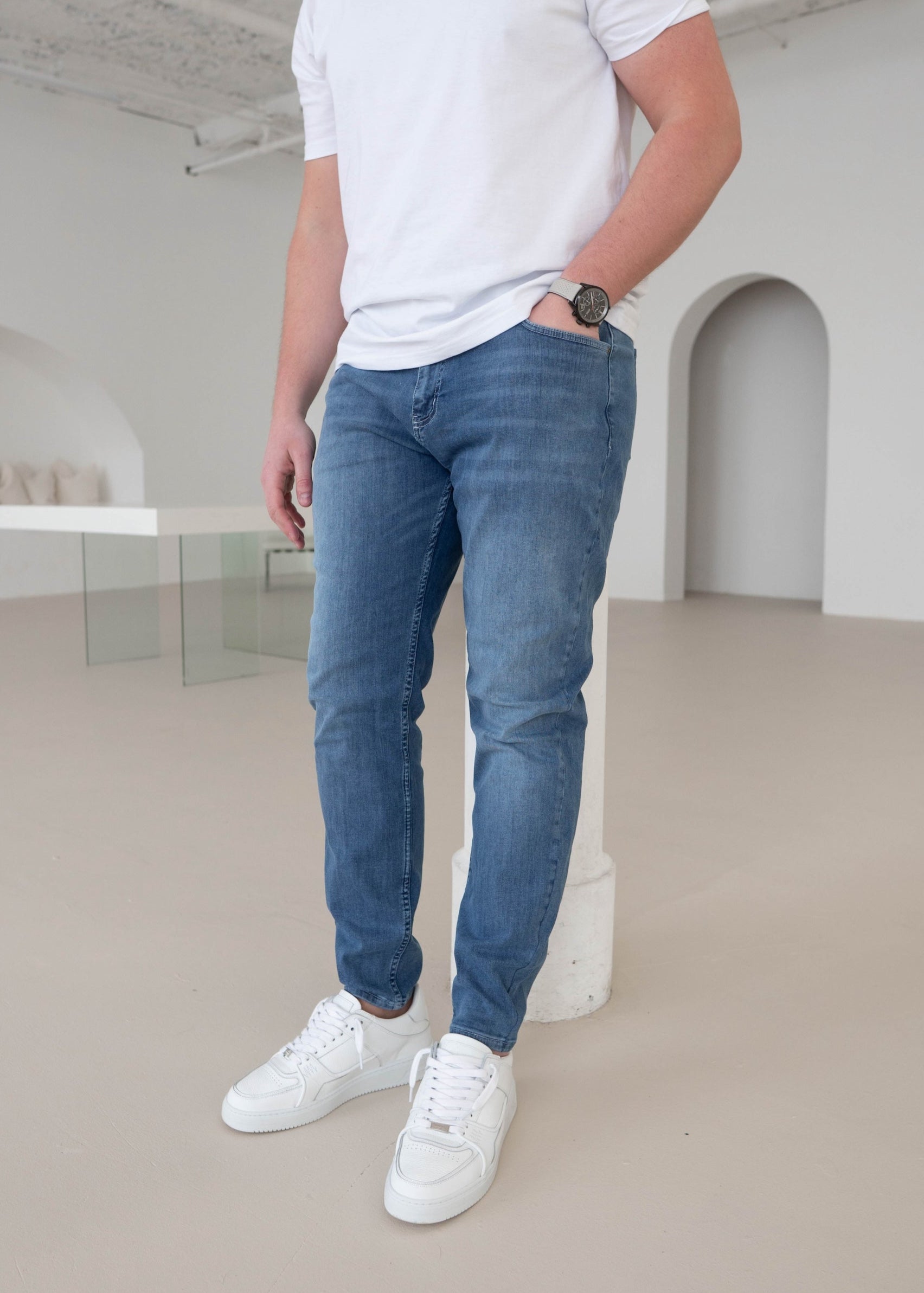 Slim Comfort Jeans In Light Blue